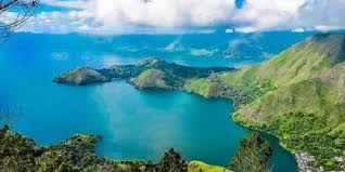 Danau Toba 2025: Wisata Budaya Batak, Eco-Tourism, dan Transformasi Destinasi Super Prioritas